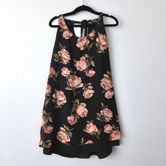 Band of Gypsies Floral Sleeveless Shift Dress - Picture 3 of 6